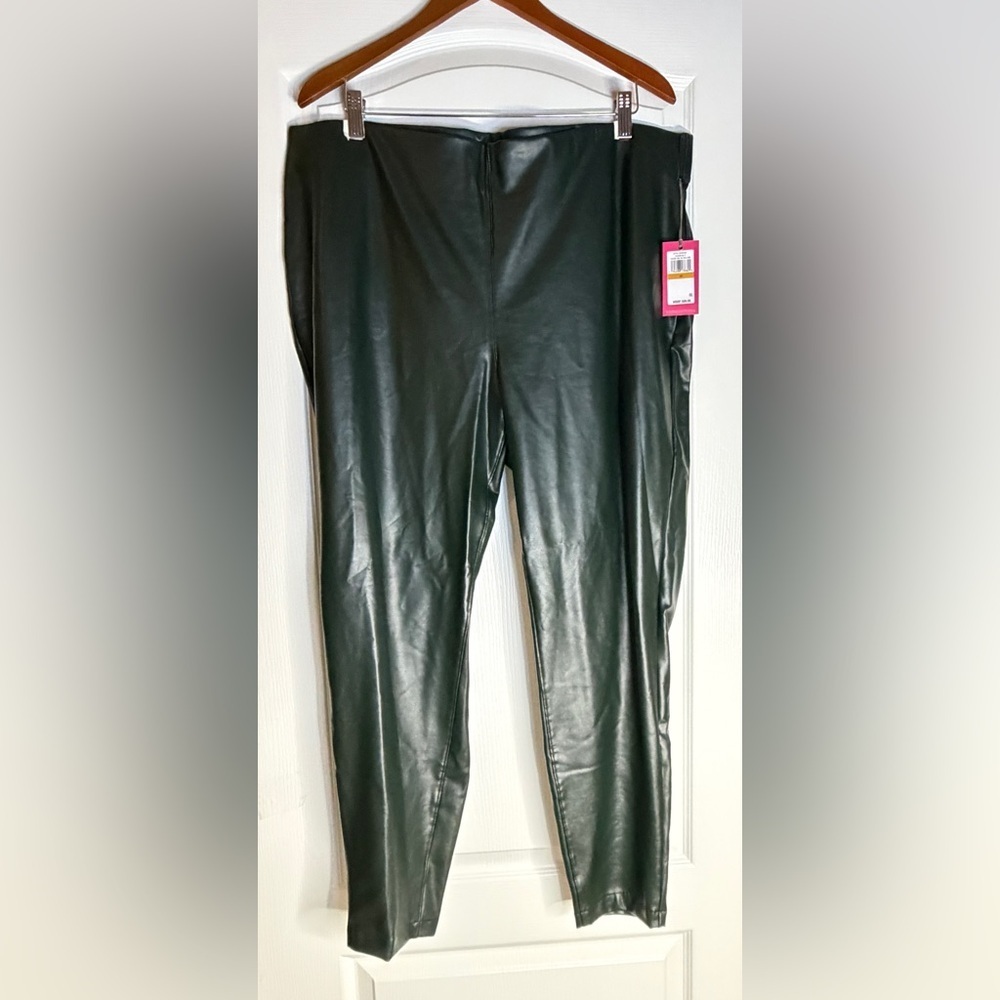 Vince Camuto Plus Size Faux Leather Ankle Leggings Dark Willow Green 3X NWT